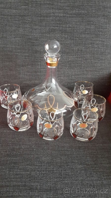 Nová skleněná sada v dárkové krabici - 2