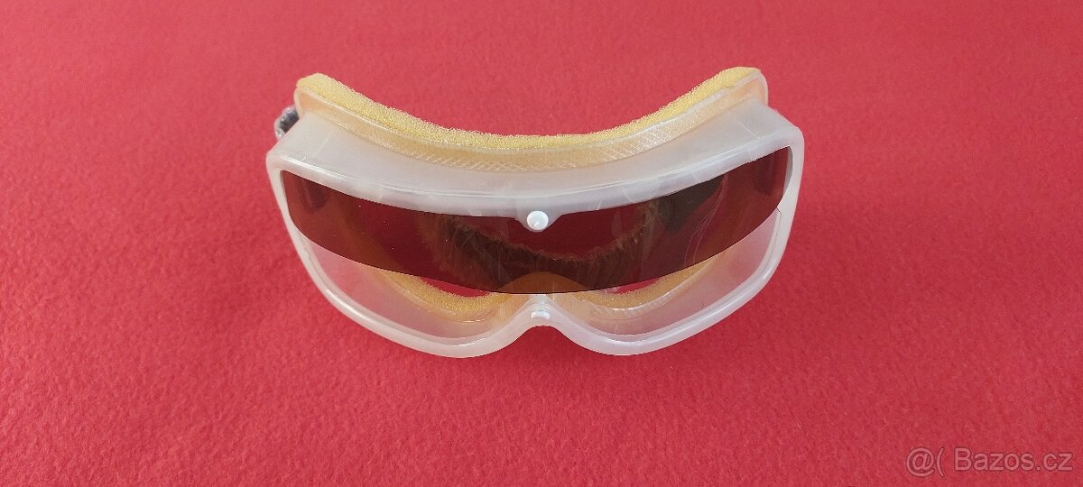 Staré brýle-na motorku. - 2