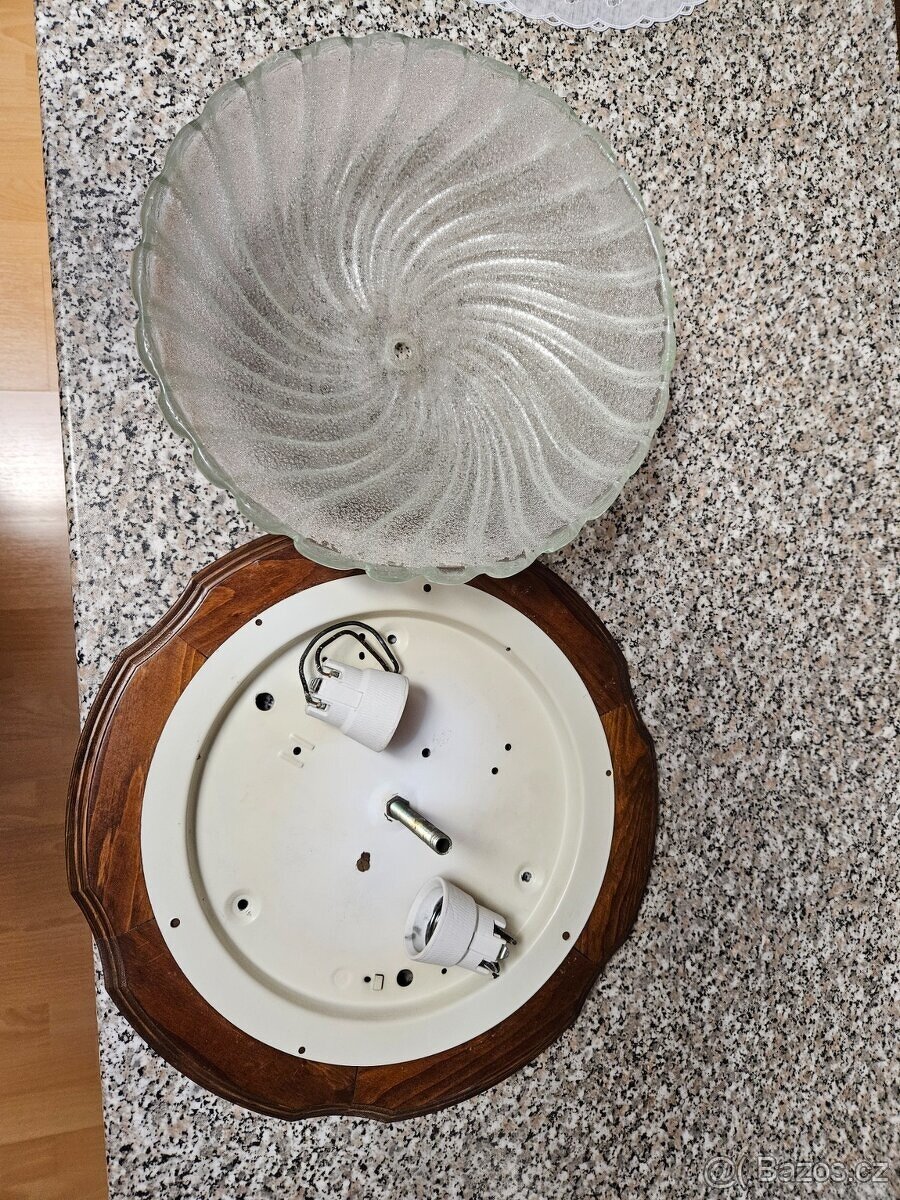 Prodám stropní svítidlo (2x60W) - 2
