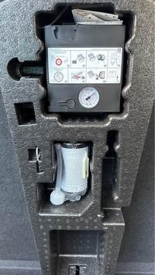 Kompresor 12V, lepící sada vč polystyrenu.Škoda Karoq - 2