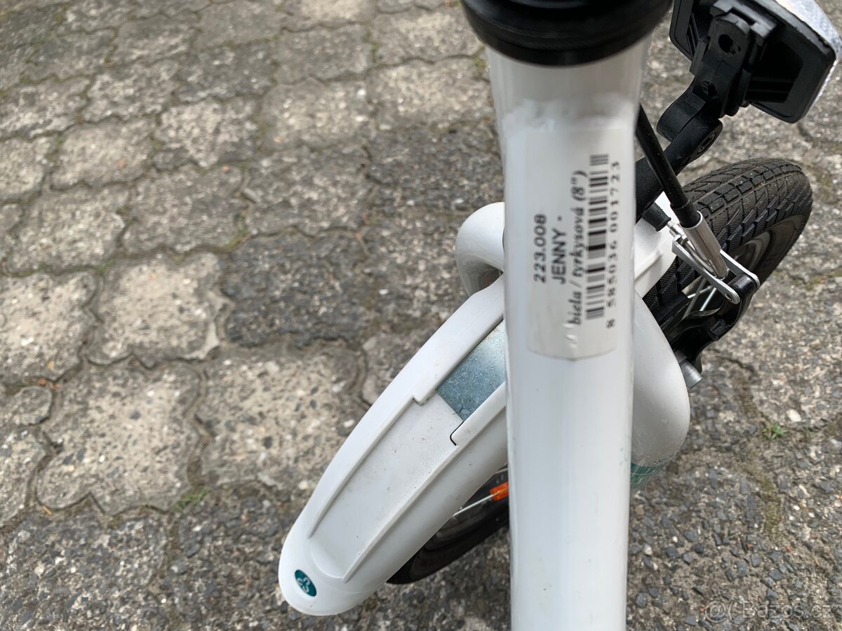 Dětské kolo 8” - téměř neježděné - 2