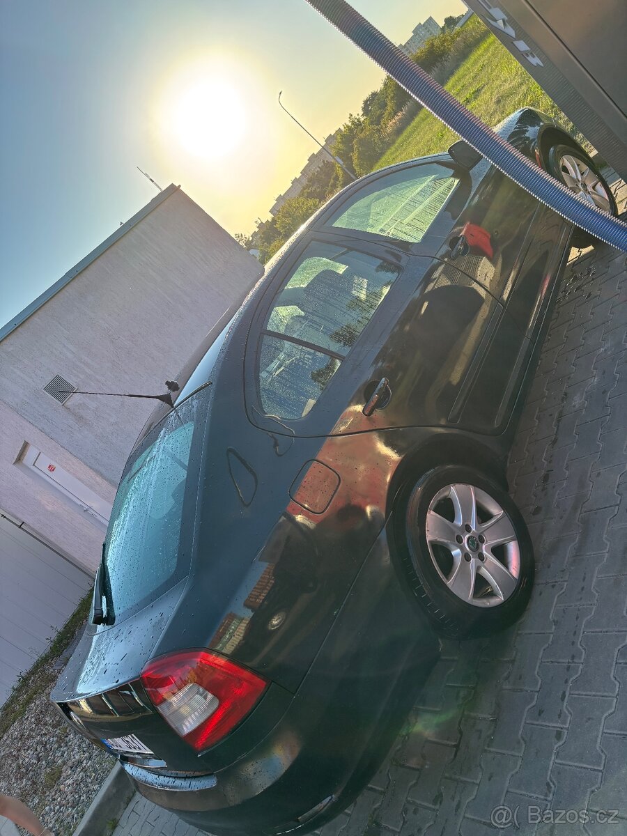 Škoda Octavia 2 FL 1.6 MPI - 2