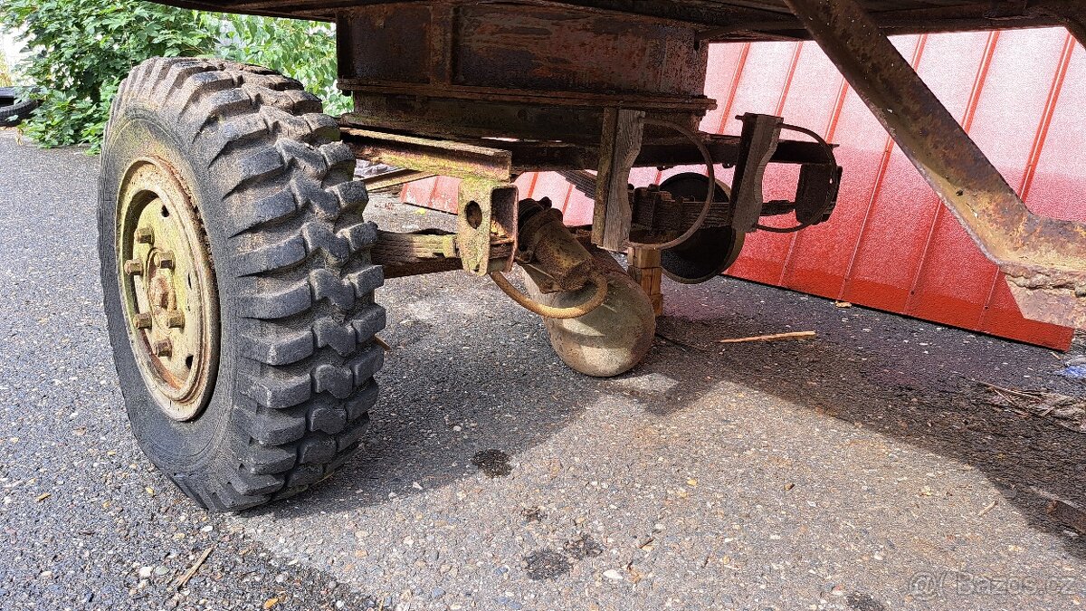 Přívěs Karosa A 1,5 - 2