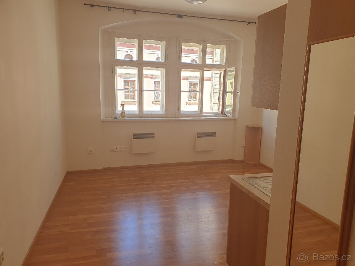 pronájem 2+kk,40m2 v centru města Olomouce - 2