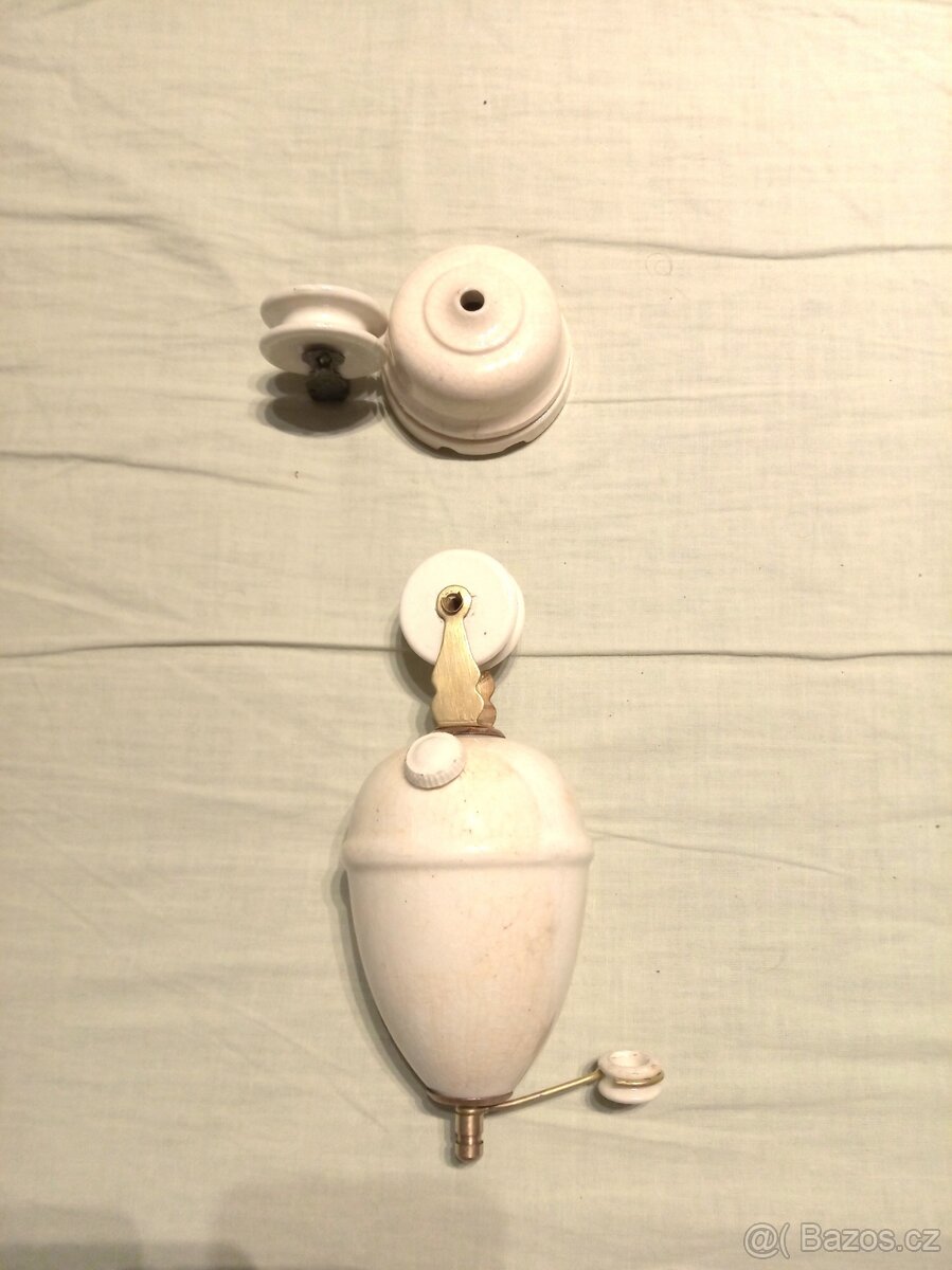 Různé typy stahovacích lustrů s velkým výběrem stínítek - 2