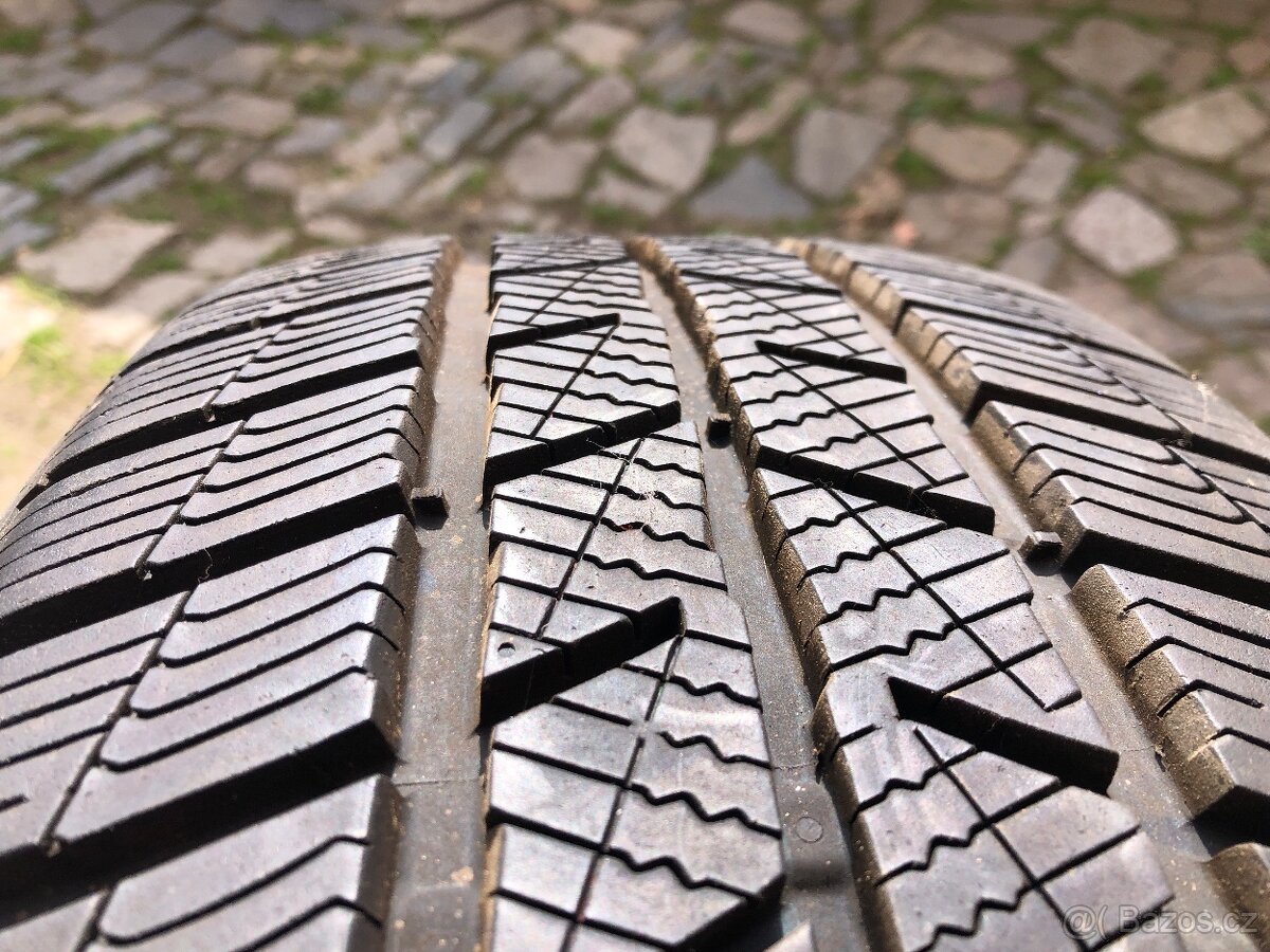 Pneu Barum Polaris5 R18 - 2