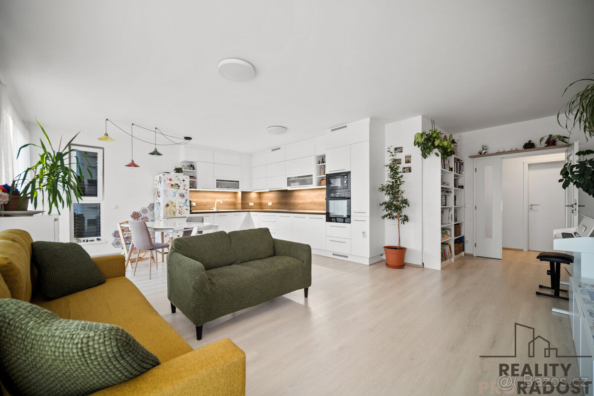 Prodej bytu 3+kk, 141 m2, Hradec Králové - 2