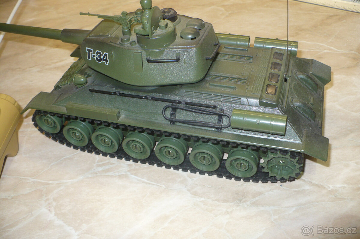 RC tank IS-2 T 34 - 2