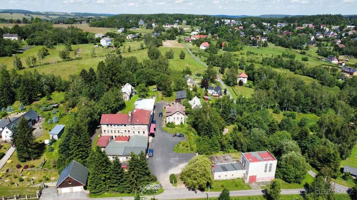 Pozemky 16379 m2 - výrobní areál Tisá - 2