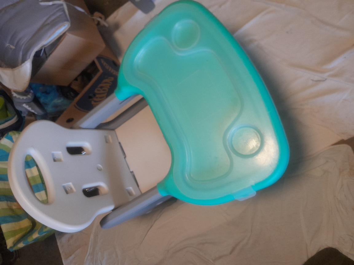 Dětský jídelní stolek se židličkou - 2