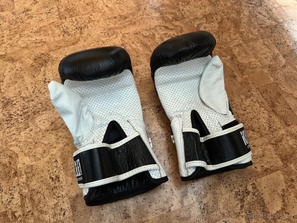 Boxerské Rukavice Strike - 2