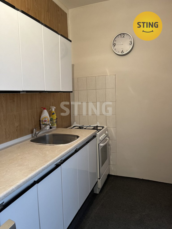 K pronájmu prostorný byt 2+1, plocha 52m2, ul. Volgo, 134220 - 2