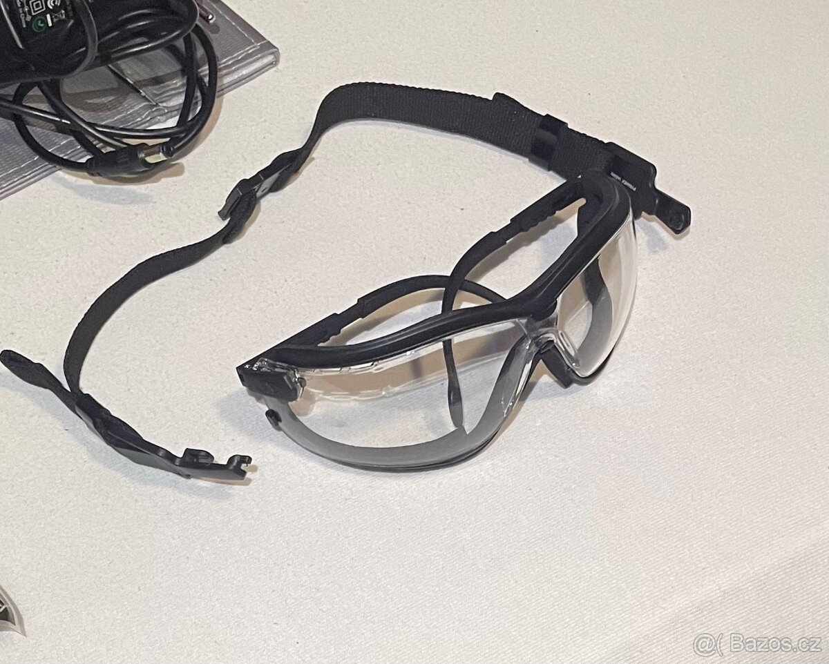 Airsotftová elektrická zbraň + vybavení - 2