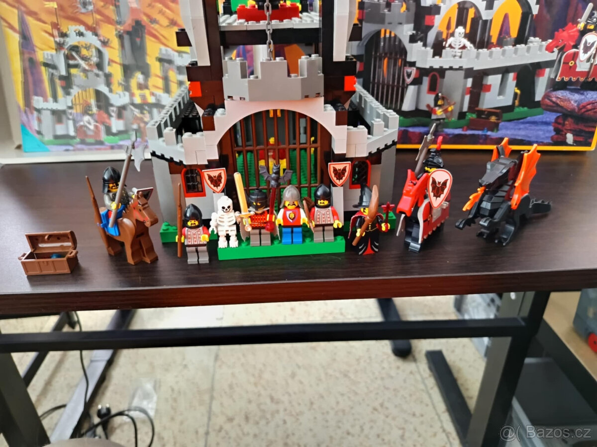 LEGO Castle 6097 Night Lord's Castle +návod +box - 2