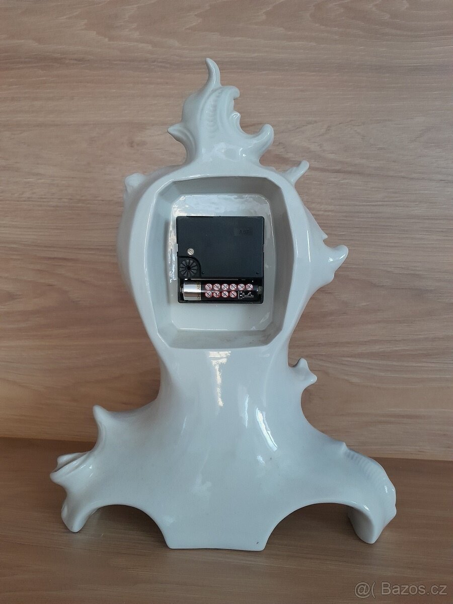 Porcelánové hodiny - 2