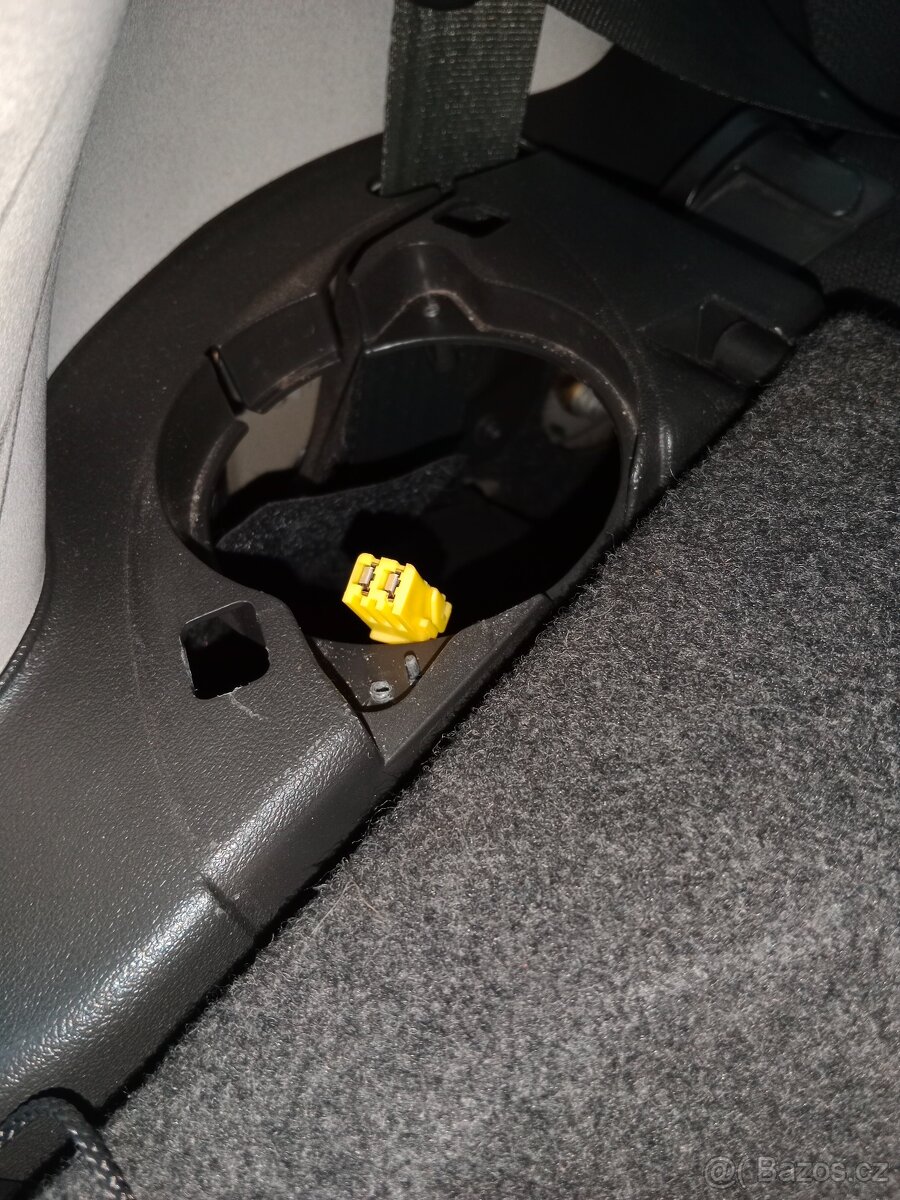 Prodám zbylé díly na Punto - 2