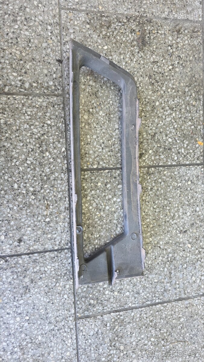 Mřížka do nárazníku škoda rapid práva přední - 2