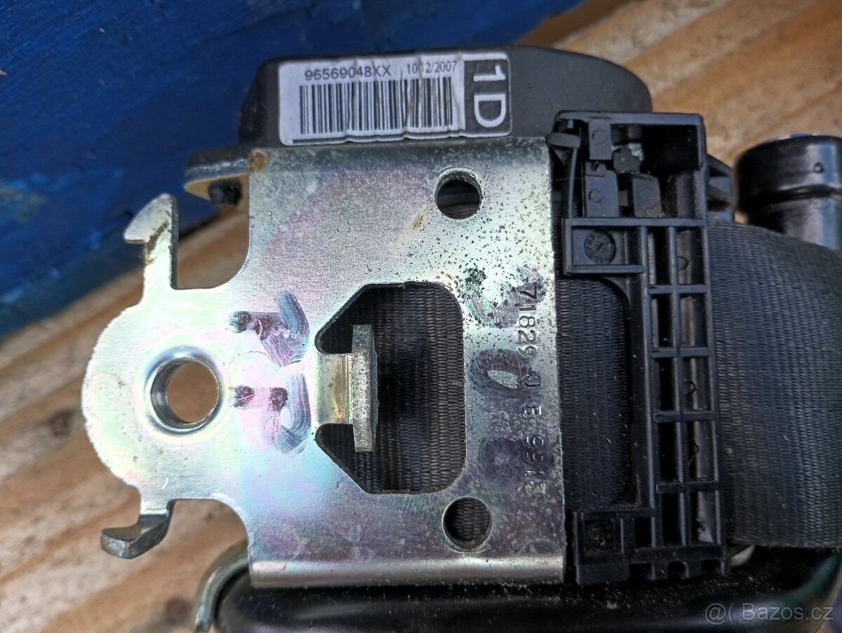 Bezpečnostní pásy Peugeot 308 - 2