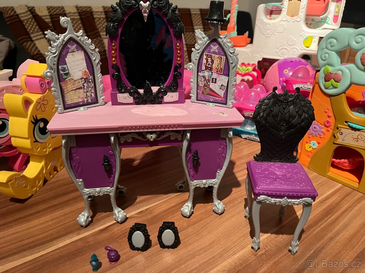 stoleček pro panenky - 2
