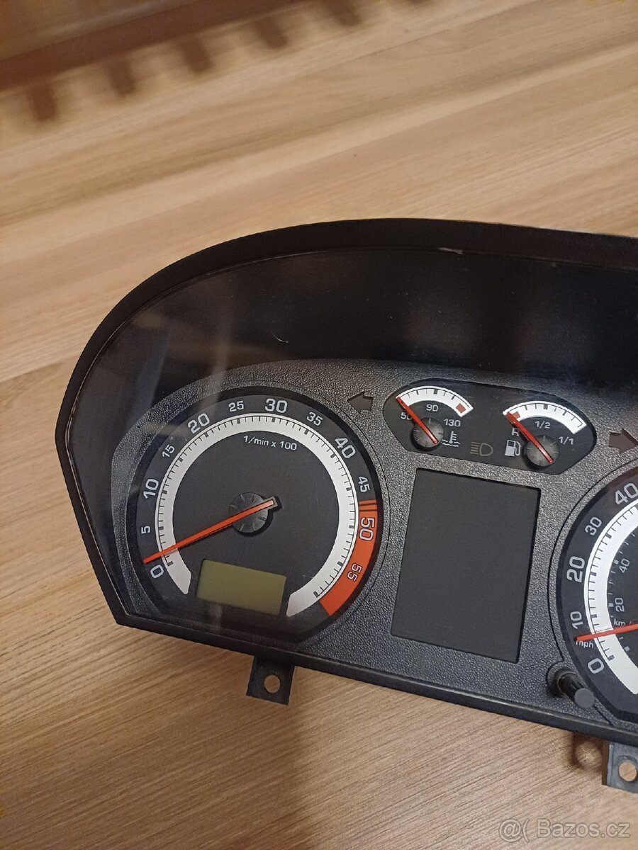 Budíky Fabia RS - 2