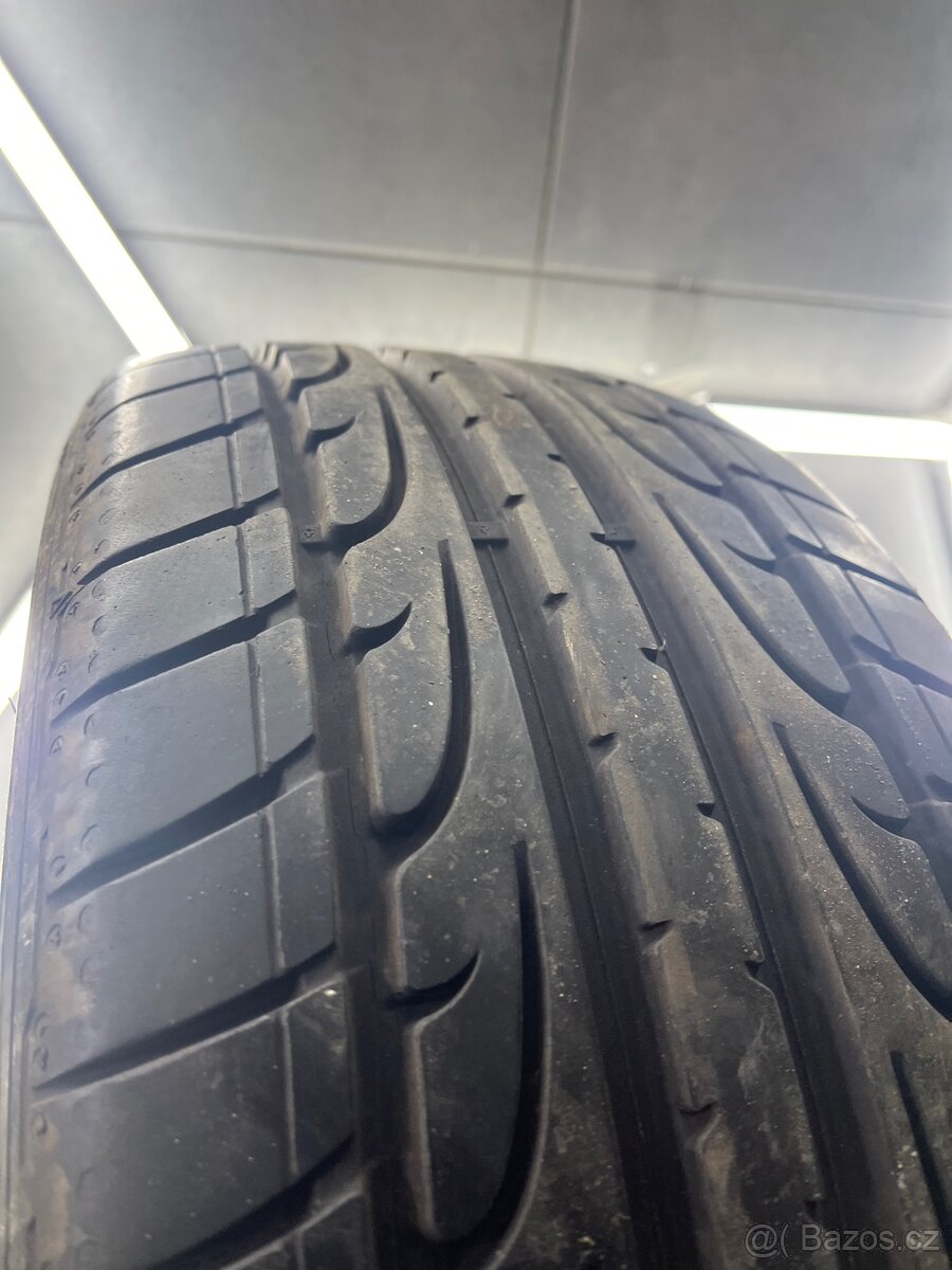 Letní pneu 215/40/17 - 2