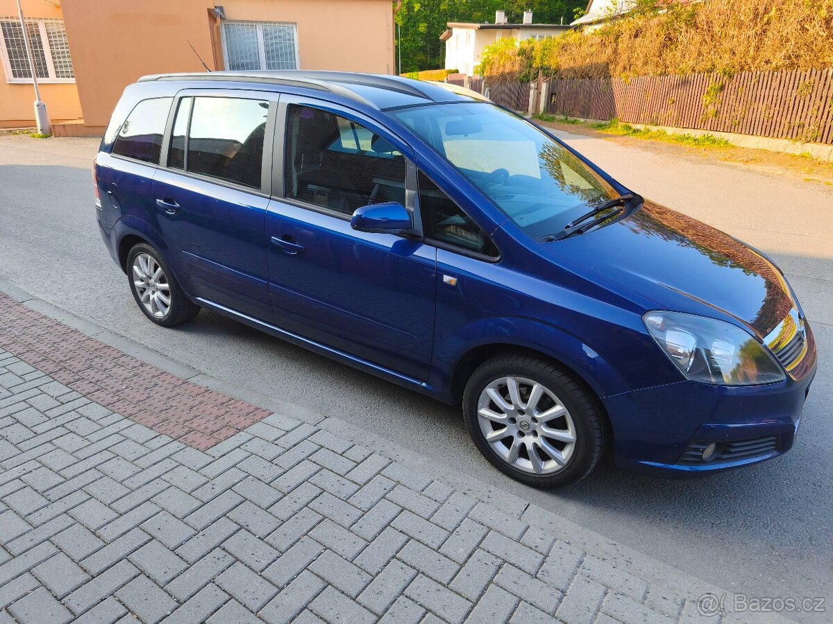 Opel Zafira - 2