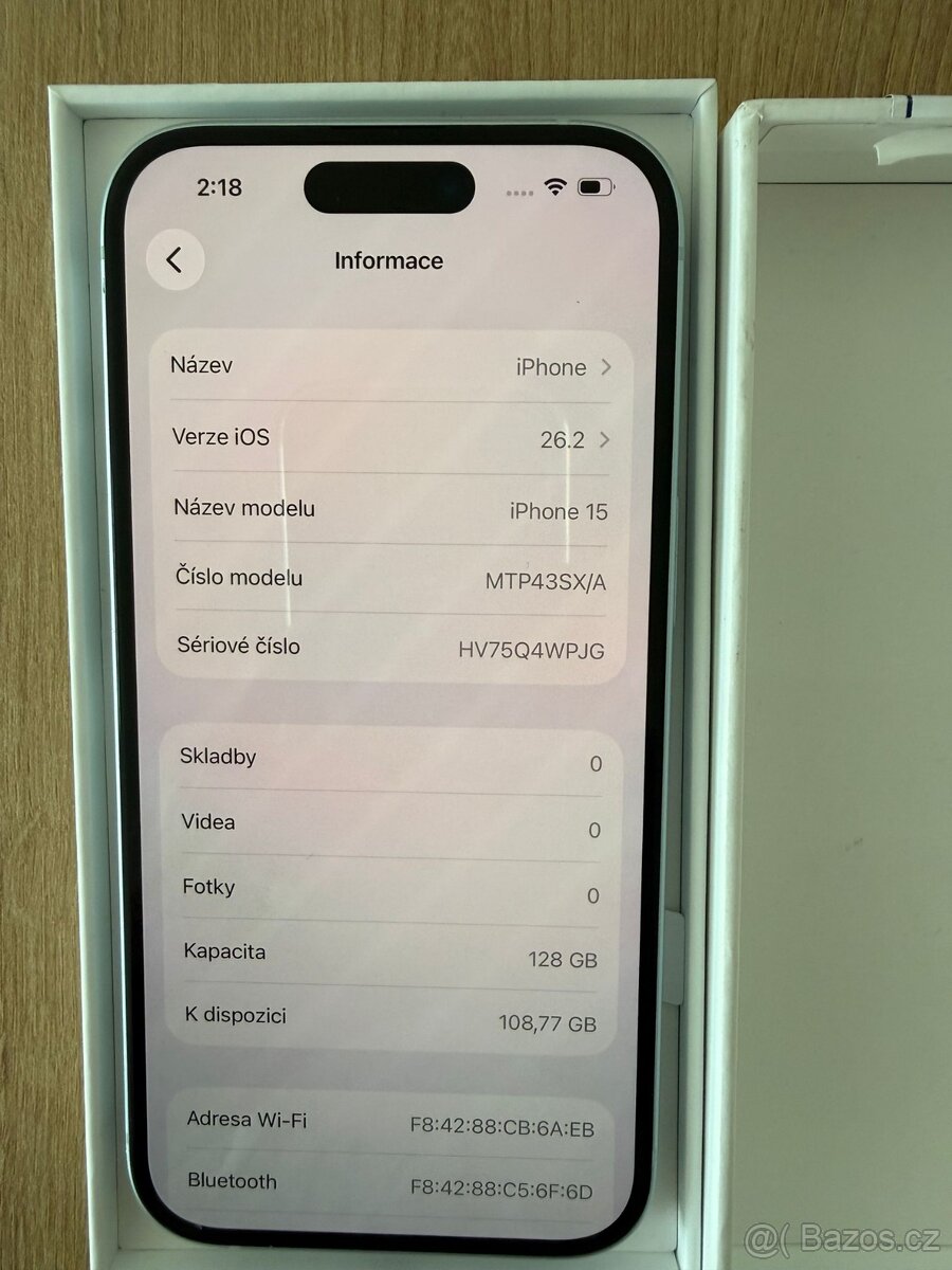 iPhone 15 128GB - 2