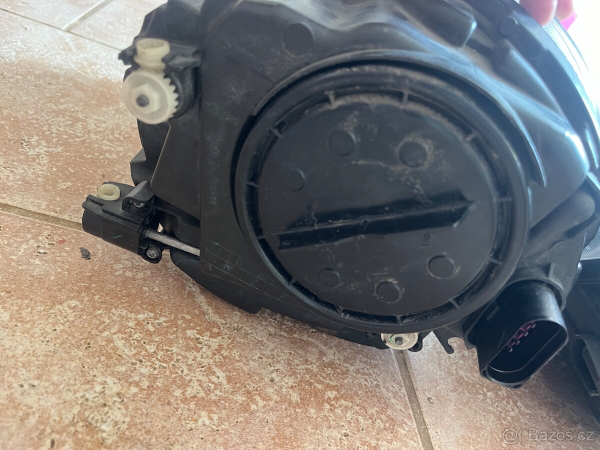 Bixenony Volkswagen Beetle (generace 5C), - 2
