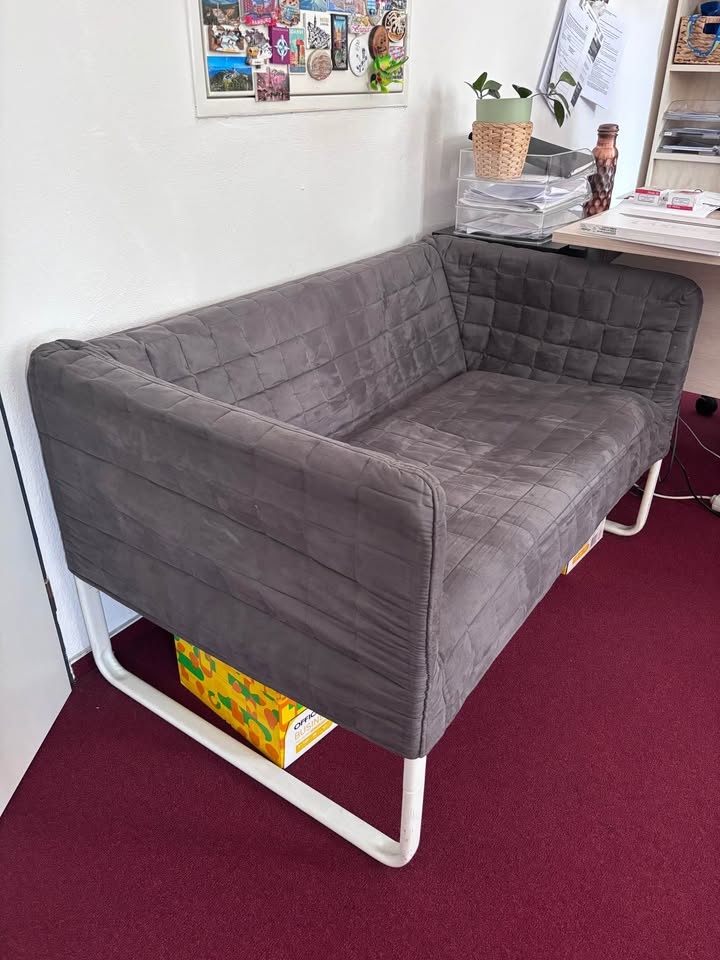Šedá sedačka IKEA - 2