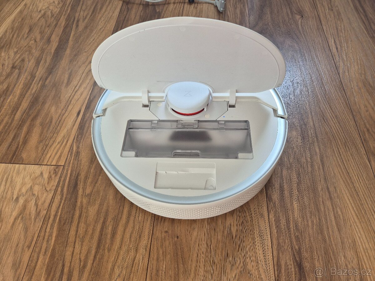 Robotický vysavač Xiaomi Roborock S6 Pure - 2