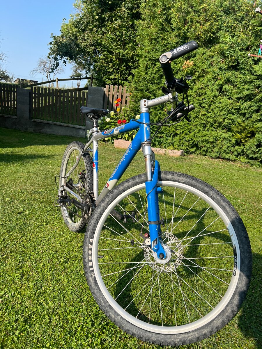Prodám 2 kola 19” a 20” - 2