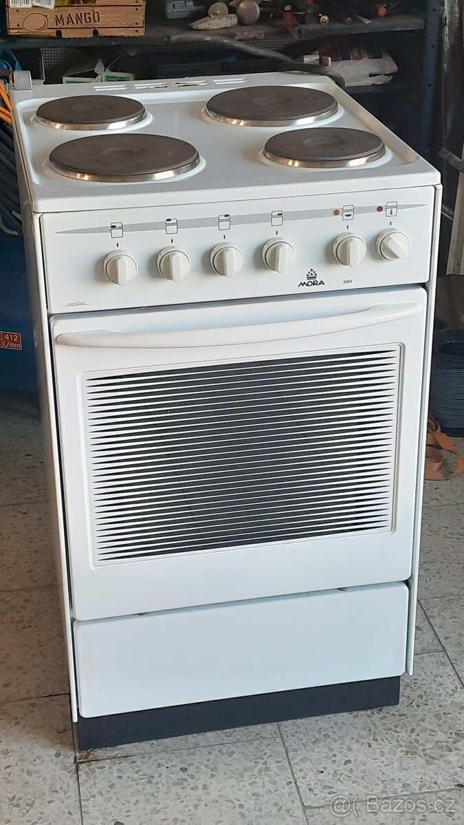 Sporák Mora 3302 - 2