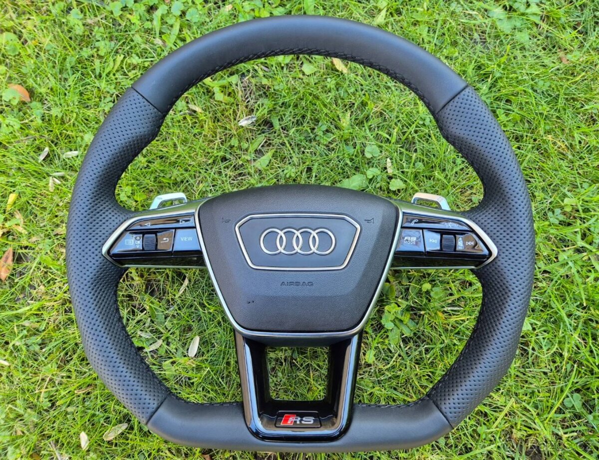AUDI A6 A7 4K A8 D5 E-TRON RS VOLANT - 2