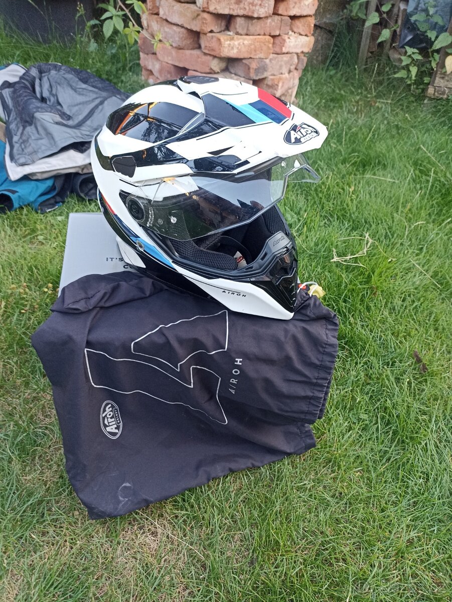 Airoh přilba commander White enduro - 2