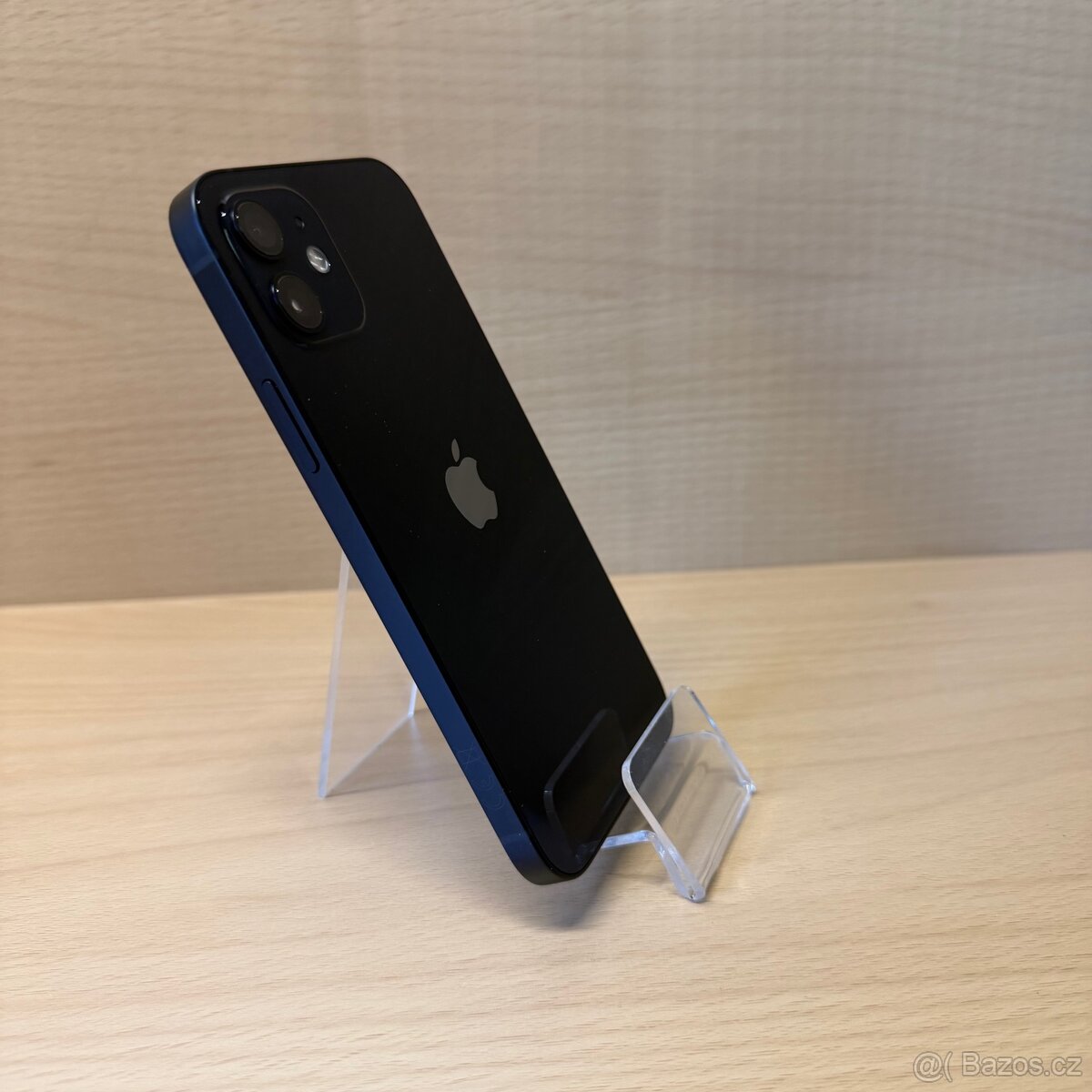 iPhone 12 64GB, černý (rok záruka) - 2