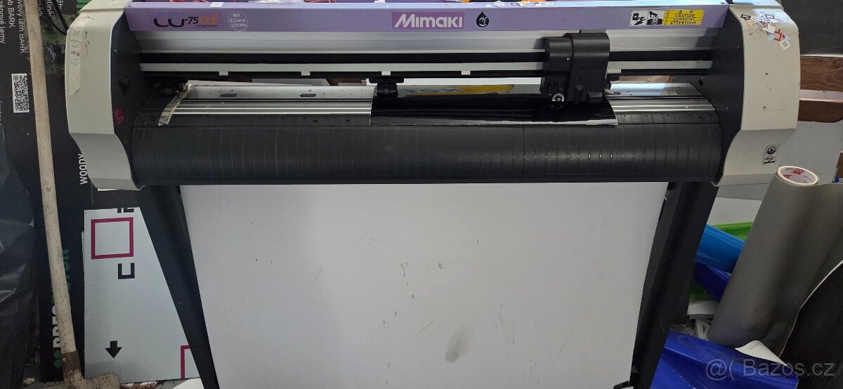 Prodám řezací plotr Mimaki CG75-FX II. Šíře role 75cm. - 2