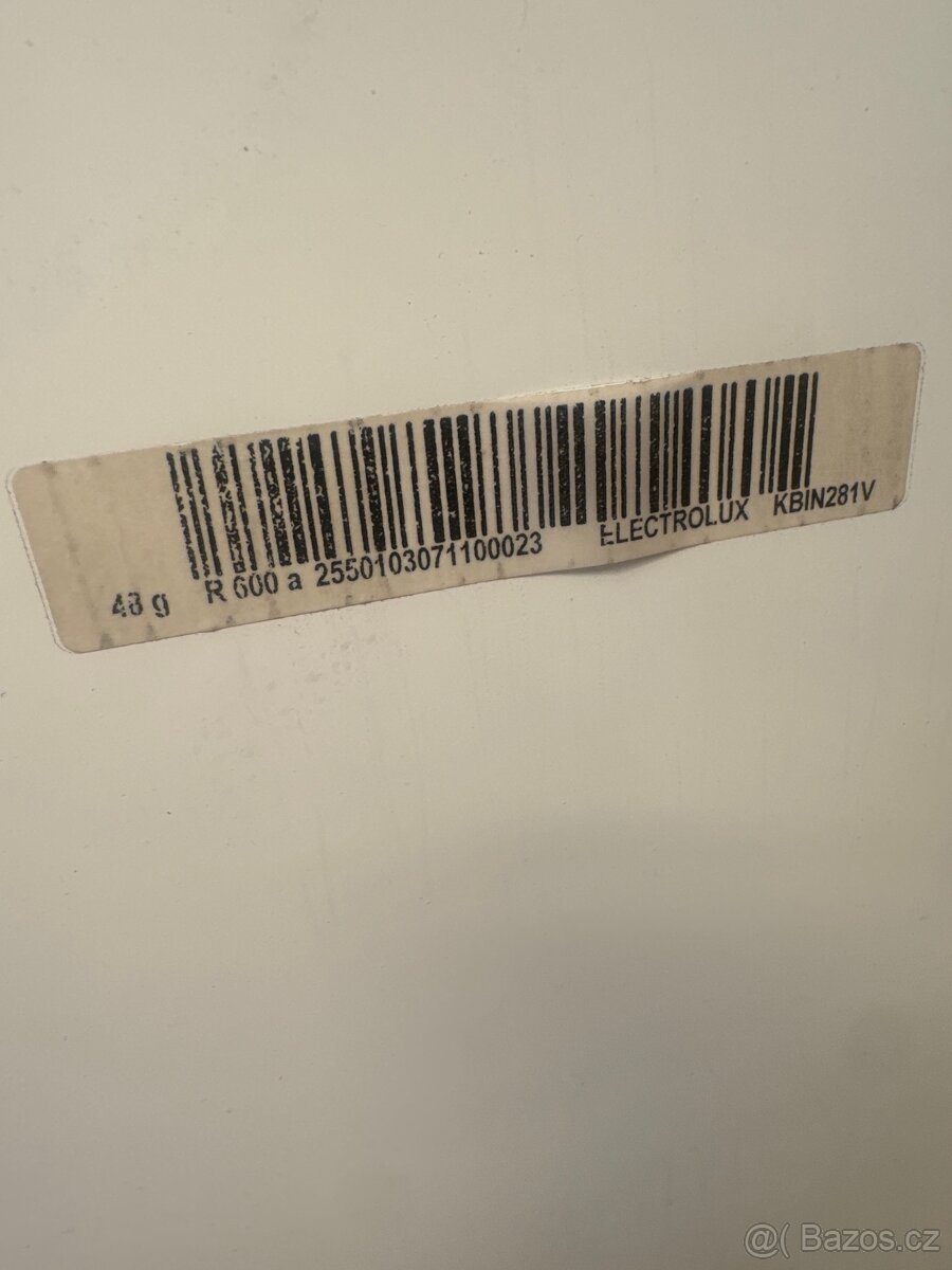 Vestavná lednice s mrazákem Electrolux KBIN281V - 2