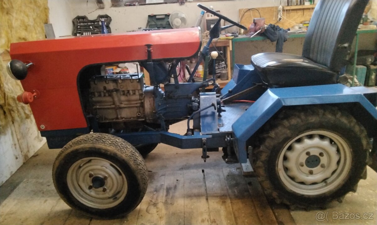 Malotraktor domácí výroby - 2