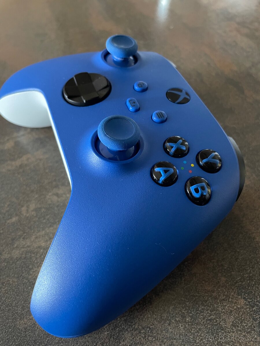 Ovladač Xbox Series. Shock Blue - 2