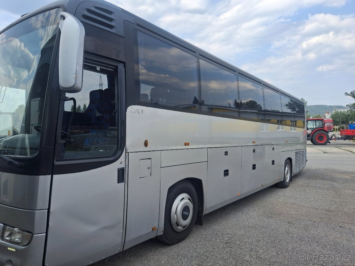 Renault iliade SFR RTX Irisbus - 2