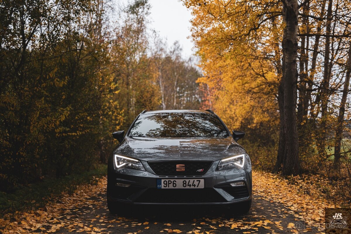 Seat Cupra 5f ST 300