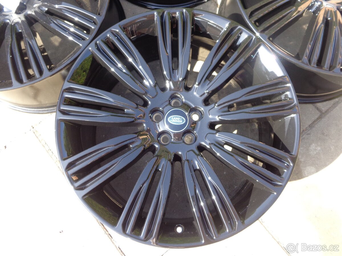 Range Rover Land Rover Velar original lita kola R22