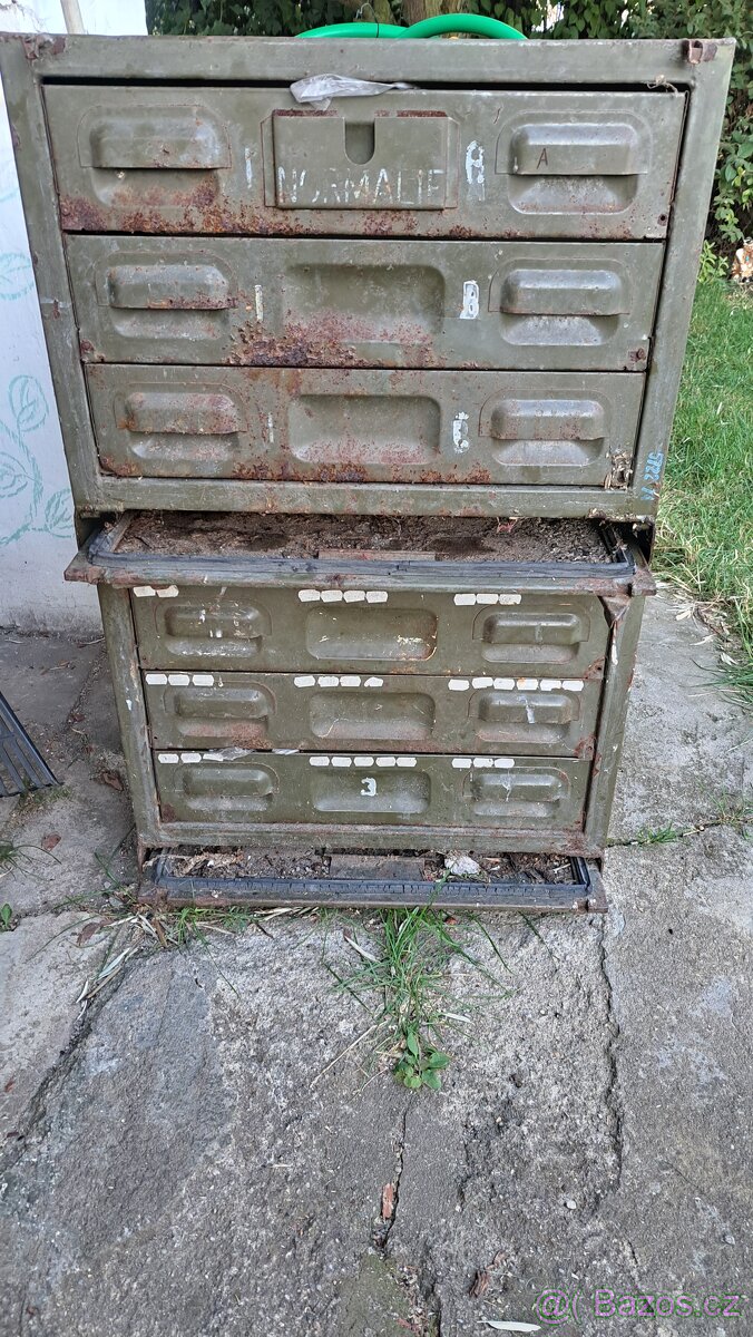 Prodám vojenská bedna - 2