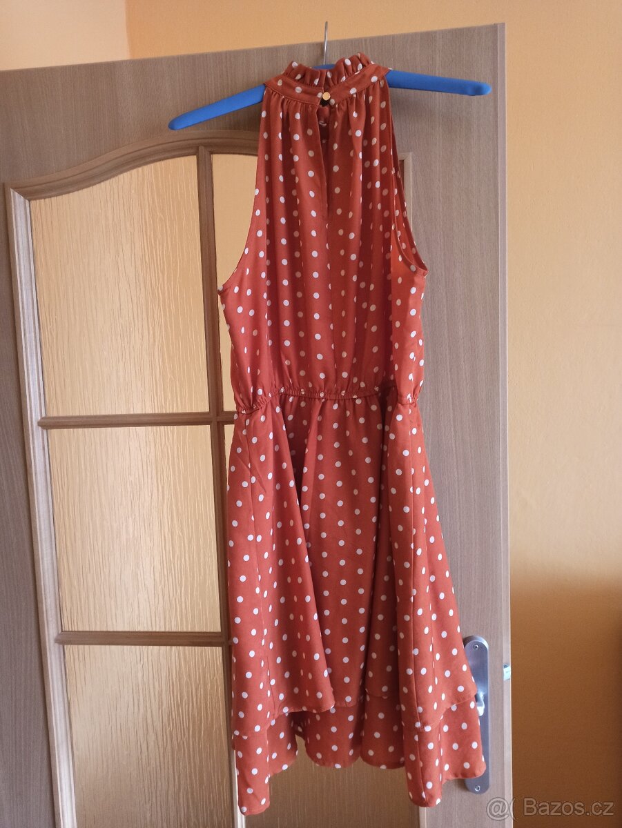 Letní šaty bez ramínek - 2