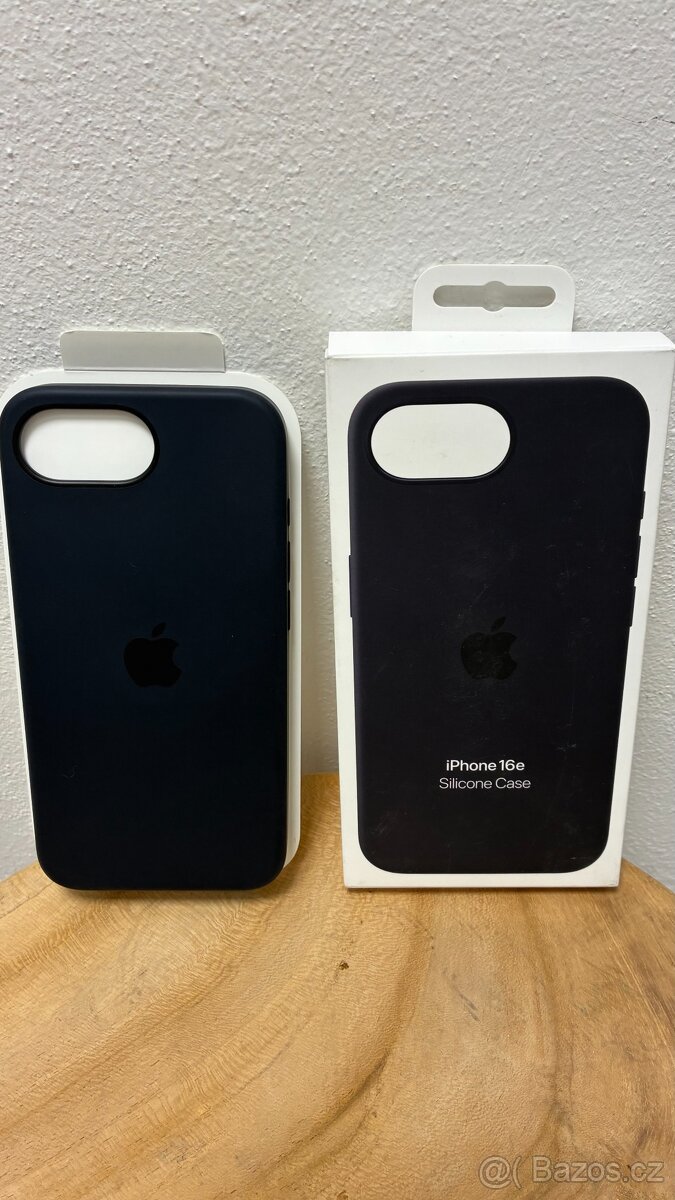 Apple Silikonový kryt na iPhone 16e černý - 2