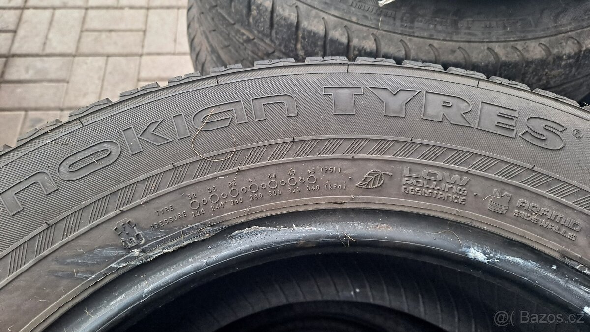 Zimní použité pneu 215/65 R16 4ks - 2
