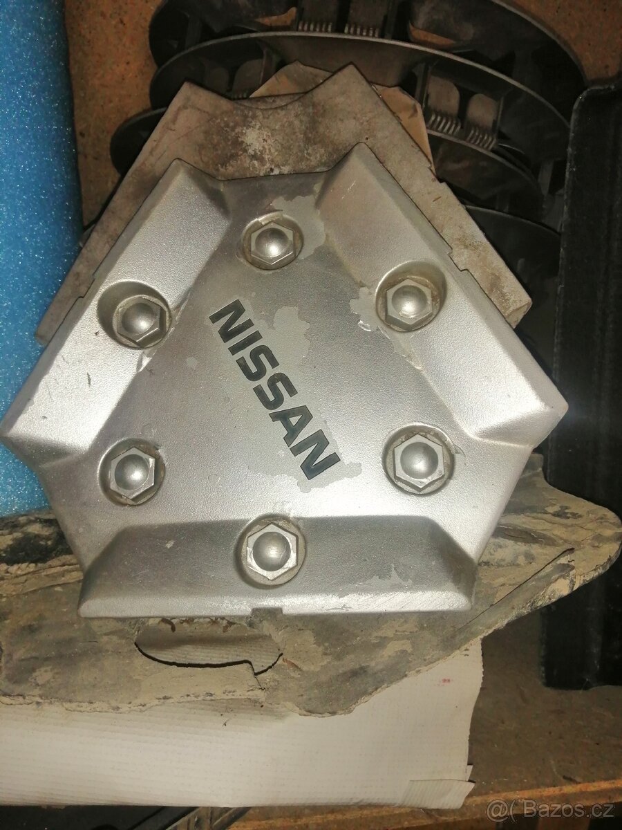 Nissan Terrano 1 D21 Díly - 2