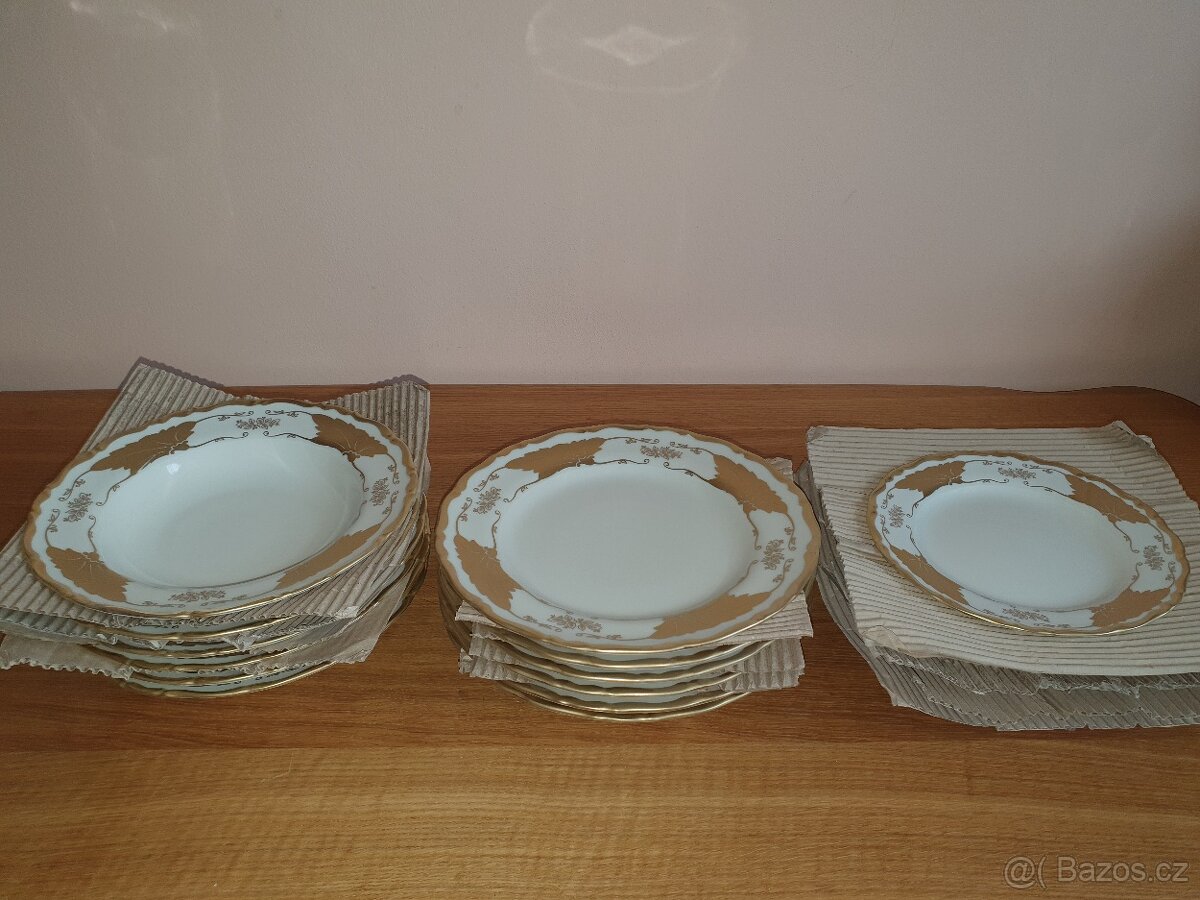 Talířová sada bílá nebo slonová kost zlatý matný lem - 2