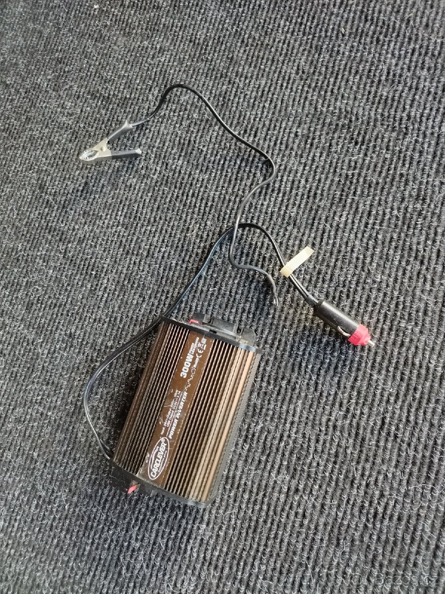 Měnič napětí - 2