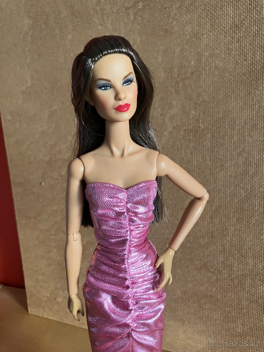 Panenka IT-Zine Queen-sběratelská - 2